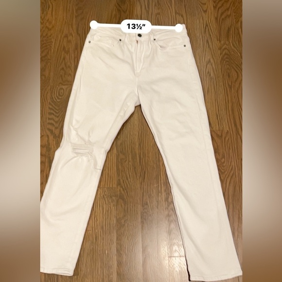 Frame Le Pixie Beau White Jeans. 27 F old
Money quiet luxury academia - Picture 6 of 8